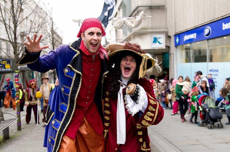 Our Bouncing Bucaneers joined the Captain, pirates and their ship for the first time at the Bradford Pirate Parade, entertaining shoppers with their hilarious capers.